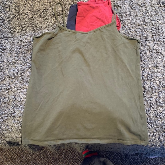 Women’s Size Large Tank Top Bundle - Picture 4 of 14